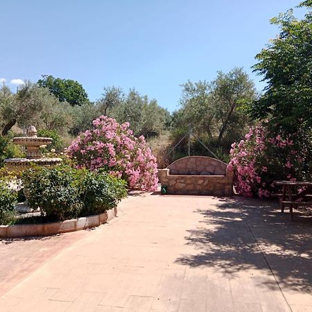Finca Los Villegas Castril Luaran gambar